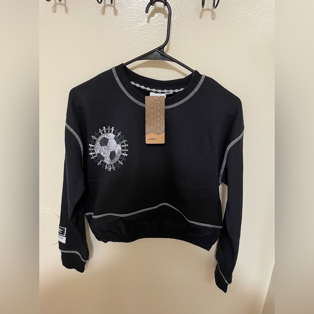 ✨NWT Girls Umbro Soccer Long Sleeve Shirt Size M - Picture 2 of 8